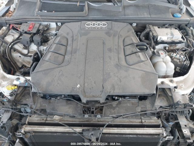 WA1VAAF76JD019086 Audi Q7 3.0t Premium