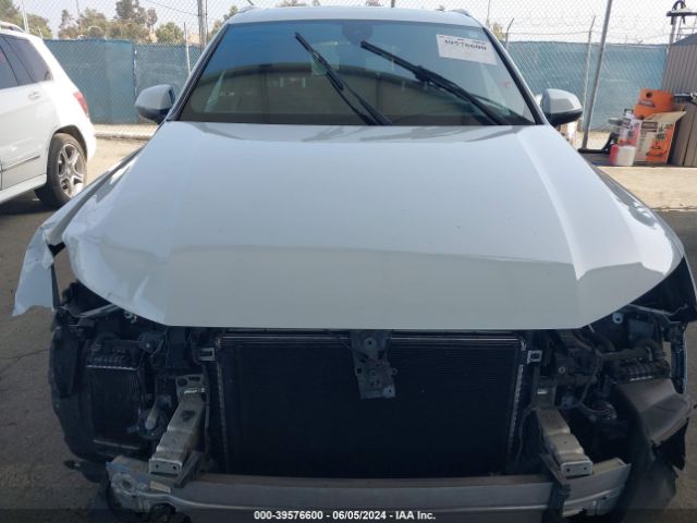 WA1VAAF76JD019086 Audi Q7 3.0t Premium