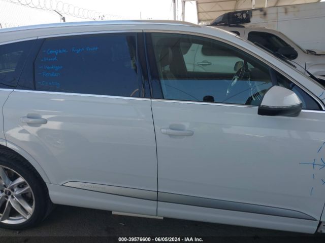 WA1VAAF76JD019086 Audi Q7 3.0t Premium