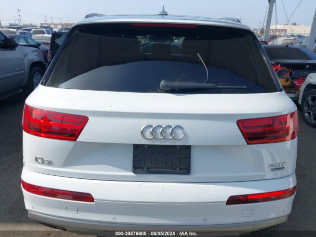 WA1VAAF76JD019086 Audi Q7 3.0t Premium