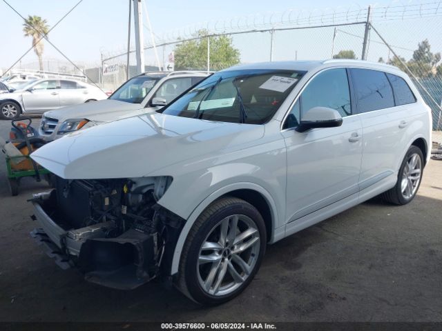 WA1VAAF76JD019086 Audi Q7 3.0t Premium