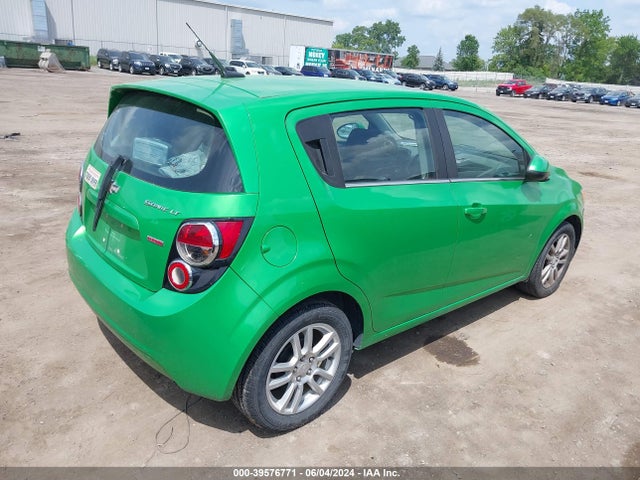 Chevrolet Sonic Lt Auto 2014 1G1JC6SB5E4214486 Image 4