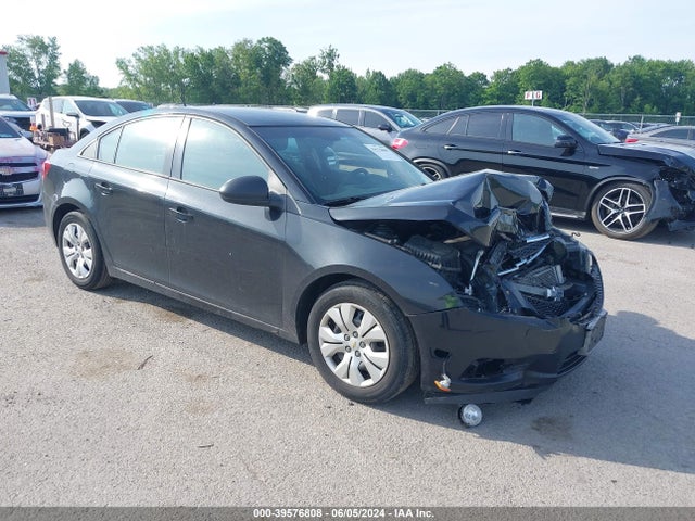 2014 1G1PA5SH2E7229783 main image