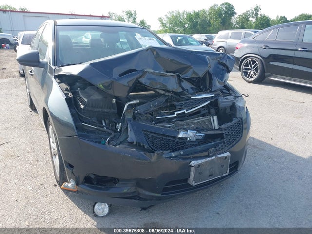 Chevrolet Cruze Ls Auto 2014 1G1PA5SH2E7229783 Image 6
