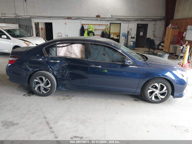 Honda ACCORD LX 2017 1HGCR2F38HA265837 Image 13