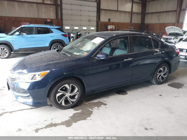 Honda ACCORD LX 2017 1HGCR2F38HA265837 Image 2
