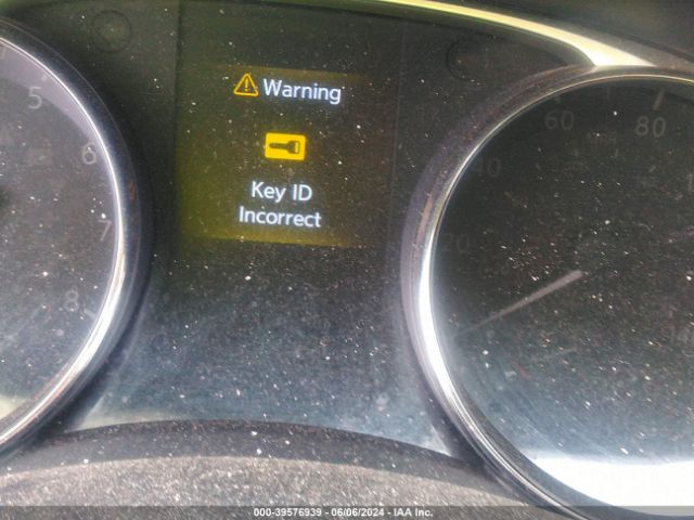 KNMAT2MVXGP680813 Nissan Rogue Sl