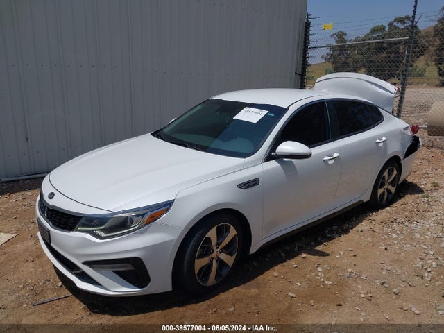 KIA Optima S 2019 5XXGT4L36KG309024 Image 2