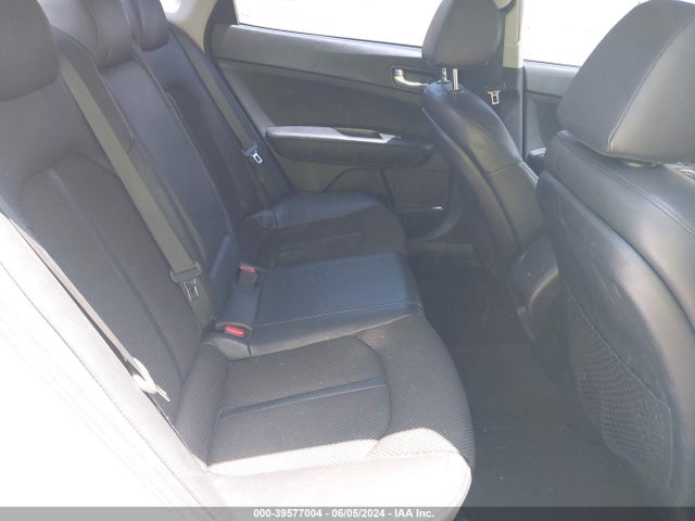 KIA Optima S 2019 5XXGT4L36KG309024 Image 8