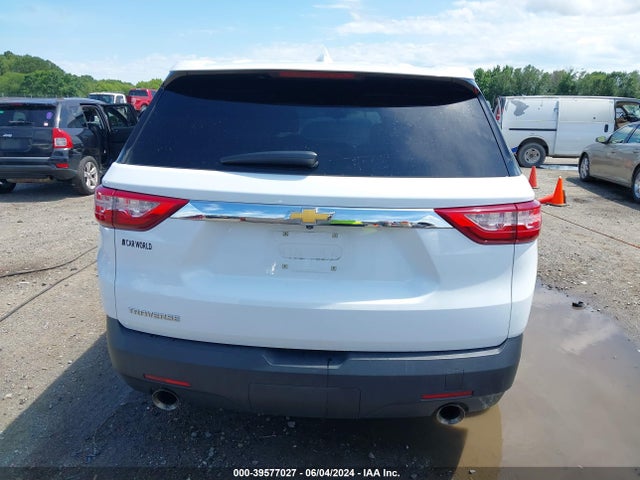 Chevrolet Traverse Ls 2019 1GNERFKWXKJ172332 Image 15