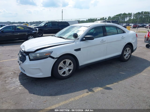 Ford Police Interceptor 2015 1FAHP2MK5FG128035 Image 2