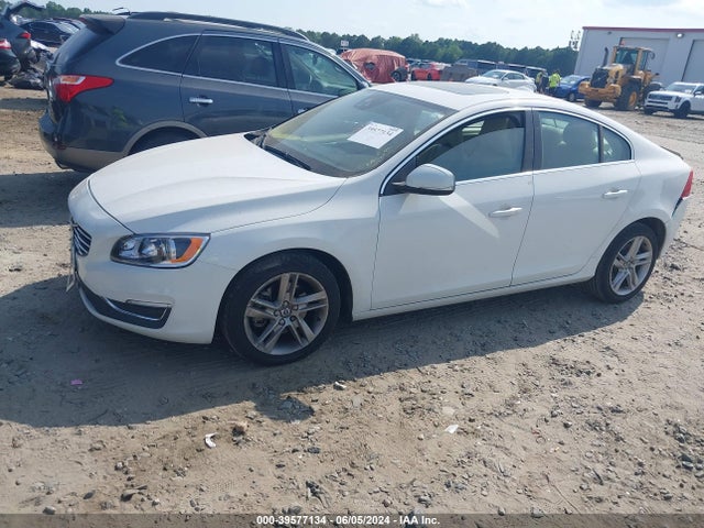 YV126MFK3F2366520 Volvo S60 T5 Premier