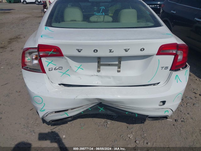 Volvo S60 T5 Premier 2015 YV126MFK3F2366520 Image 6