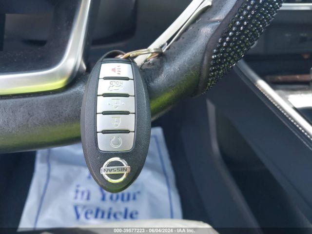 5N1AT3CA7MC772867 Nissan Rogue Sl Fwd