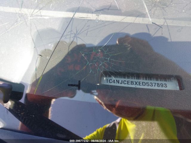 1C4NJCEBXED537893 Jeep Compass Latitude
