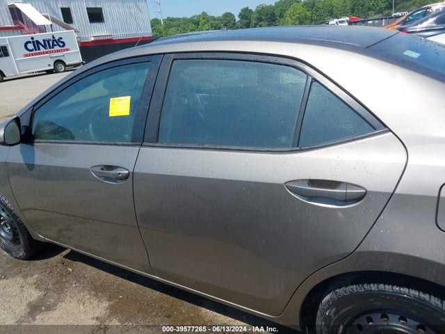 Toyota COROLLA LE 2019 2T1BURHE9KC241131 Image 13
