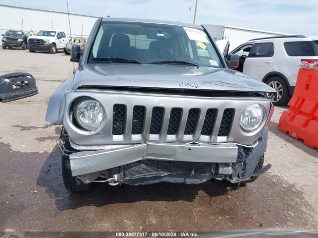 Jeep Patriot Latitude 2016 1C4NJPFA9GD636561 Image 13