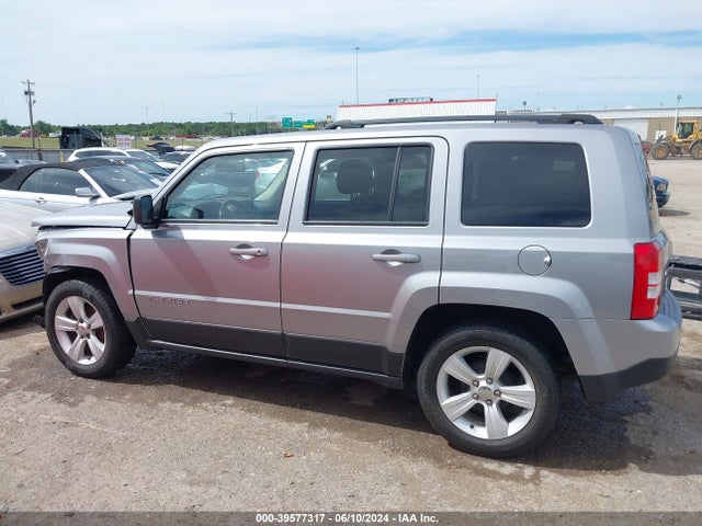 Jeep Patriot Latitude 2016 1C4NJPFA9GD636561 Image 15