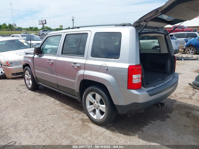 Jeep Patriot Latitude 2016 1C4NJPFA9GD636561 Image 3