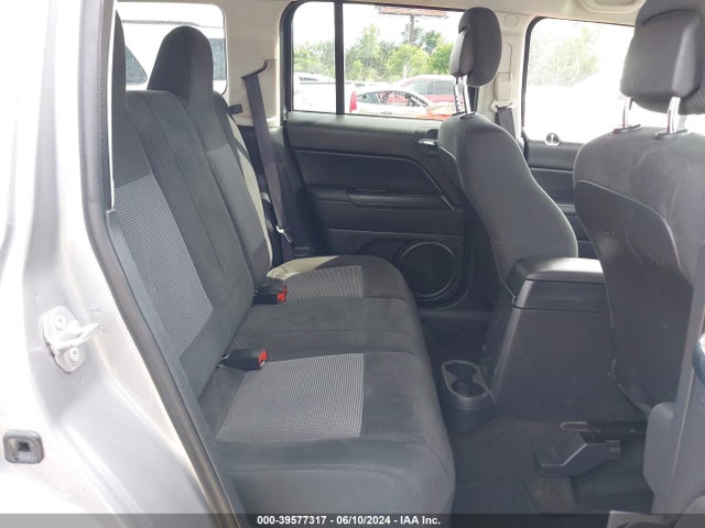 Jeep Patriot Latitude 2016 1C4NJPFA9GD636561 Image 8