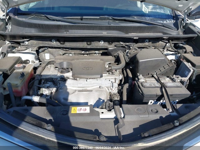 Toyota RAV4 LE 2017 JTMZFREV8HJ710364 Image 10