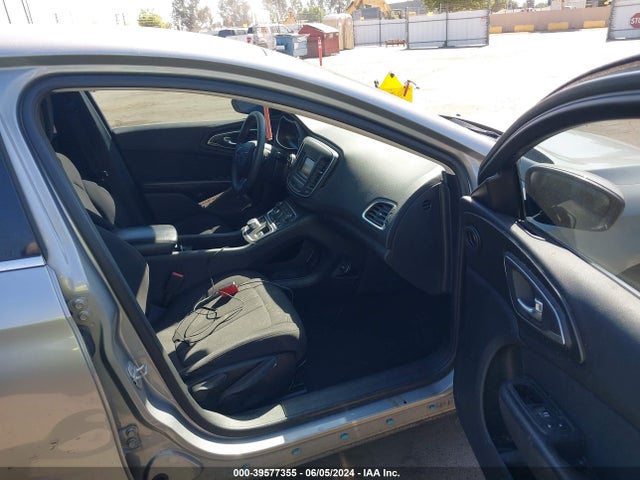 1C3CCCAB0FN570134 Chrysler 200 Limited