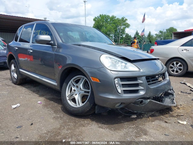 2010 PORSCHE CAYENNE WP1AA2AP8ALA07284 Photo 0