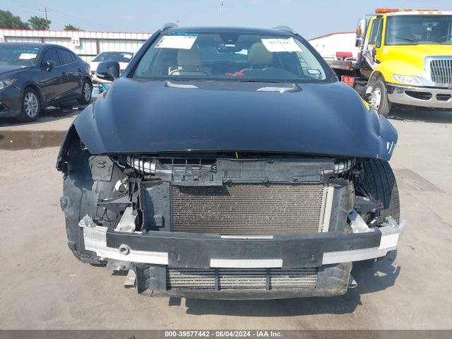 SJKCH5CP7JA004776 Infiniti Qx30 Luxe