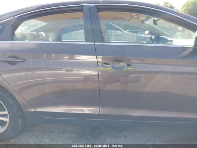 5NPE24AF3FH092002 Hyundai SONATA SE