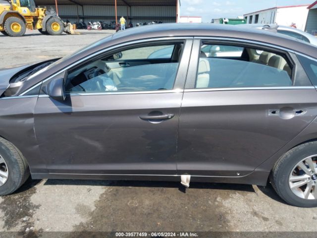 5NPE24AF3FH092002 Hyundai SONATA SE