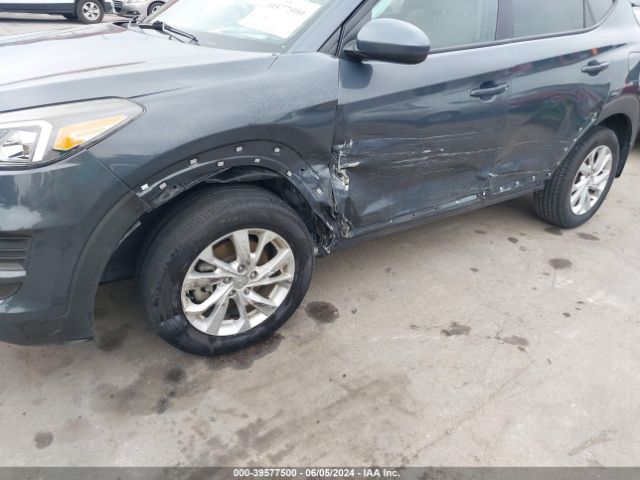 KM8J23A47KU067865 Hyundai TUCSON SE
