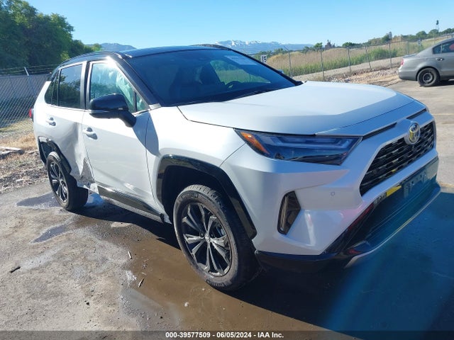 Toyota Rav4 Xse Hybrid 2024 4T3E6RFV3RU152052 головне зображення