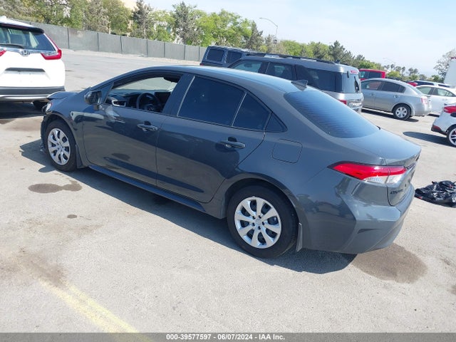 Toyota COROLLA LE 2023 JTDB4MEE1P3005659 Image 3