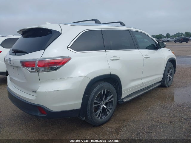 Toyota Highlander Xle V6 2016 5TDKKRFH4GS158661 Image 4