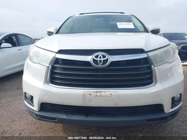 Toyota Highlander Xle V6 2016 5TDKKRFH4GS158661 Image 6