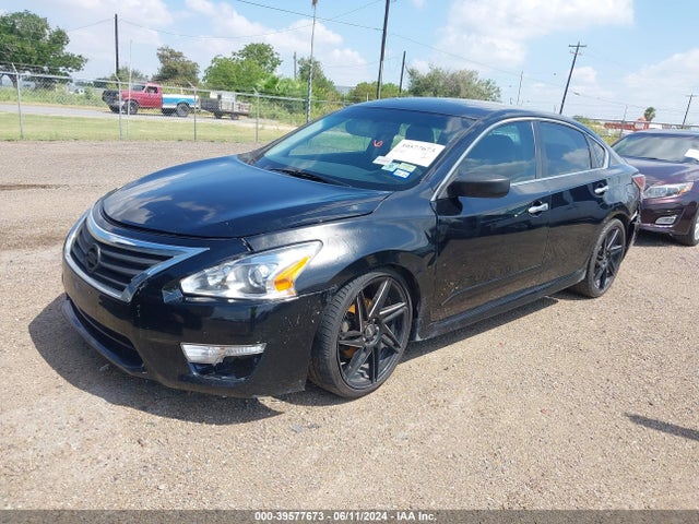 Nissan Altima 2.5 S 2015 1N4AL3AP5FC146710 Image 2