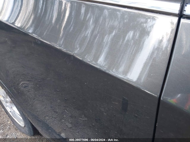 Chevrolet Sonic Lt Auto 2015 1G1JC5SG4F4144258 Image 6