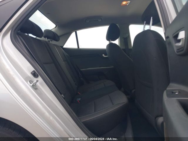 3KPA24AD7NE458365 KIA RIO S