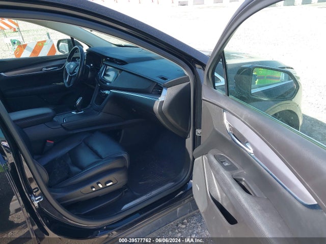 1GYKNDRS4HZ103509 Cadillac XT5 LUXURY