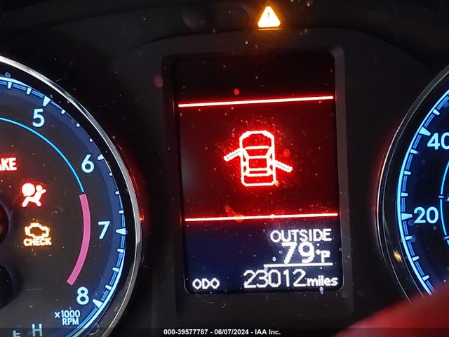 Toyota COROLLA LE 2019 2T1BURHE7KC182192 Image 15