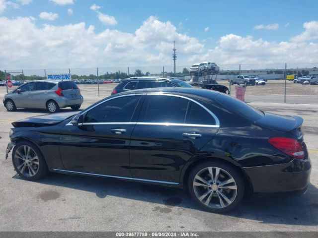 WDDWF4JB1GR167222 Mercedes-Benz C 300 Luxury/sport