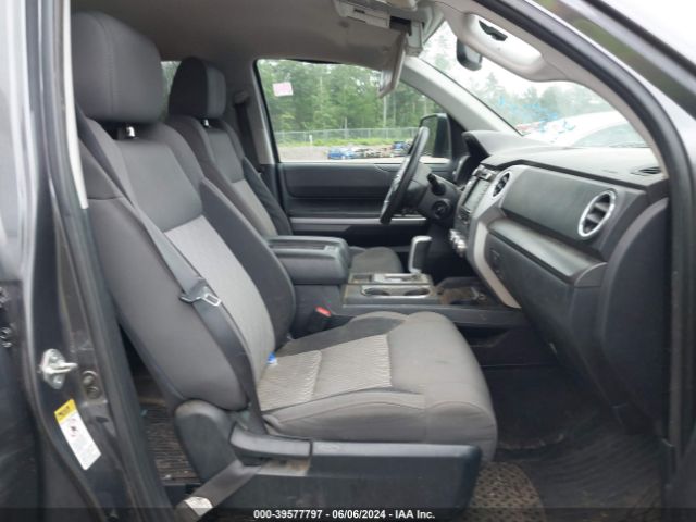 5TFUY5F15GX550948 Toyota Tundra Sr5 5.7l V8