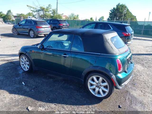 2006 MINI COOPER WMWRF33536TG15115 Photo 2