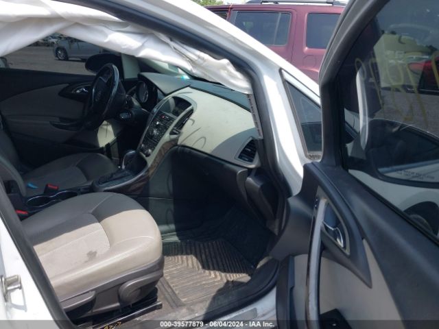 1G4PR5SK1H4114234 Buick Verano Sport Touring