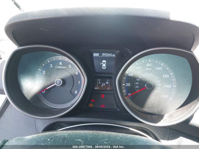 KMHD35LH8GU260300 Hyundai ELANTRA GT