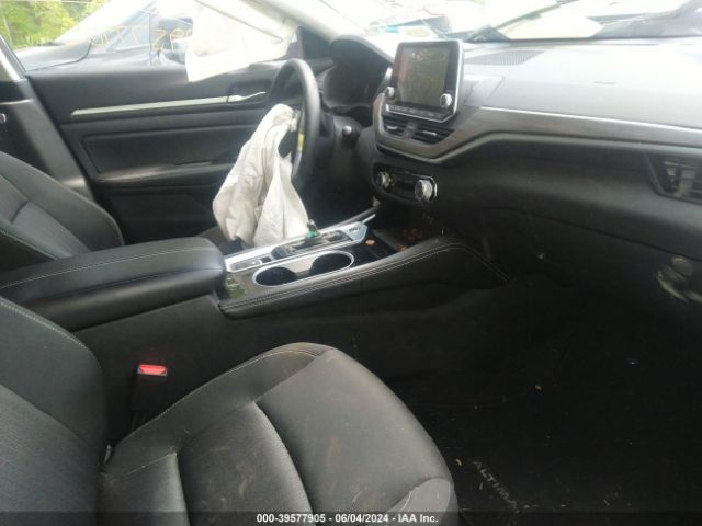 1N4BL4DW5PN332573 Nissan Altima Sv Intelligent Awd