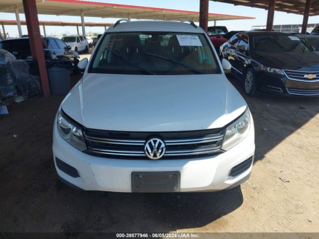 WVGBV7AX4HK029737 Volkswagen Tiguan 2.0t/2.0t S