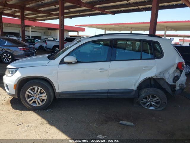 WVGBV7AX4HK029737 Volkswagen Tiguan 2.0t/2.0t S