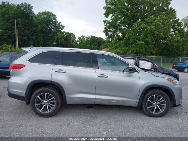 Toyota Highlander Xle 2017 5TDJZRFH1HS419916 Image 14
