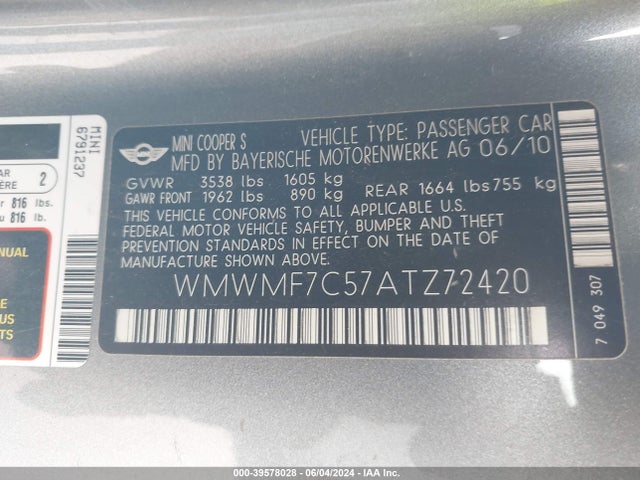 2010 MINI COOPER S WMWMF7C57ATZ72420 Photo 8